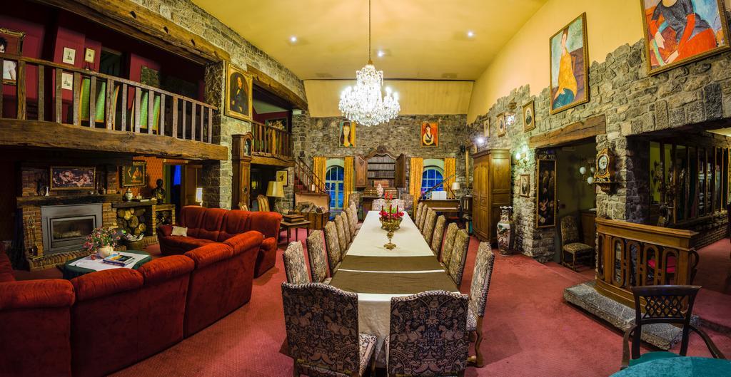 ホテル Tromcourt クーヴァン 部屋 写真